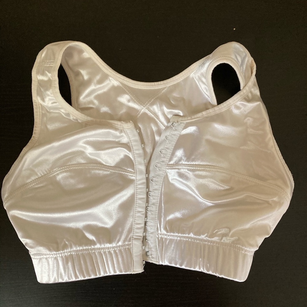 ENELL SIZE 0 High Impact sports bra